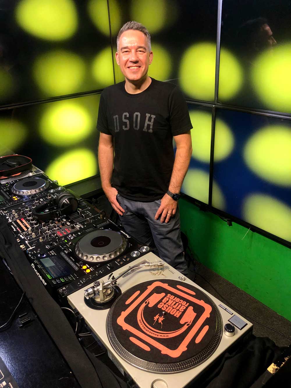 Lars Behrenroth Hit Refresh DJ Set October 18th 2019 - Download And Tracklist Lars Behrenroth Hit Refresh DJ Set October 18th 2019 - Download And Tracklist
